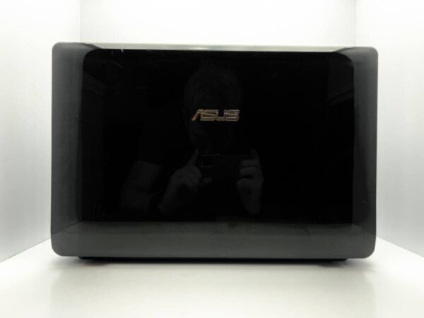 Ноутбук Asus K72RJ / 17.3 (1600x900) TN / Intel Core i3-350M (2 (4) ядра по 2.3 GHz) / 4 GB DDR3 / 750 GB HDD / AMD Radeon HD 5470, 1 GB, GDDR5, 64-bit / WebCam - Зображення 5