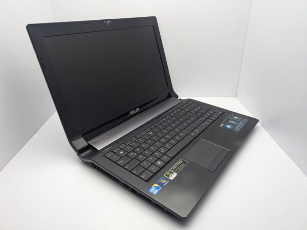 Ноутбук Asus N53Jn / 15.6" (1366x768) TN / Intel Core i5-450M (2 (4) ядра по 2.4 - 2.66 GHz) / 6 GB DDR3 / 500 GB HDD / nVidia GeForce GT 335M, 1 GB DDR3, 128-bit / WebCam - Зображення 3