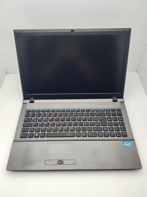 Ноутбук Asus Terra 1541 / 15.6" (1366x768) TN / Intel Core i5-4200M (2 (4) ядра по 2.5 - 3.1 GHz) / 6 GB DDR3 / 320 GB HDD / Intel HD Graphics 4600 / WebCam - Зображення 2