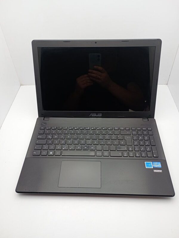 Ноутбук Asus X551 / 15.6" (1366x768) TN / Intel Core i3-3217U (2 ядра по 1.8 GHz) / 4 GB DDR3 / 120 GB SSD / Intel HD Graphics 4000 / WebCam - Зображення 2