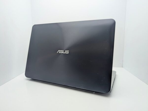 Ноутбук Asus X555 / 15.6" (1920x1080) TN / Intel Core i5-5200U (2 (4) ядра по 2.2 - 2.7 GHz) / 8 GB DDR3 / 240 GB SSD / nVidia GeForce 840M, 2 GB DDR3, 64-bit / WebCam - Зображення 8