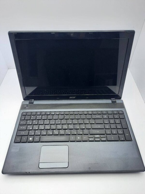 Ноутбук Б-клас Acer Aspire 5733Z/ 15.6" (1366x768) TN / Intel Core i3-330M (2 (4) ядра по 2.13 GHz) / 4 GB DDR3 / 500 GB HDD / Intel HD Graphics / WebCam - Зображення 2