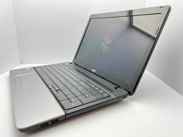 Ноутбук Б-клас Acer Aspire E1-531 / 15.6" (1366x768) TN / Intel Pentium 2020M (2 ядра по 2.4 GHz) / 4 GB DDR3 / 120 GB SSD / Intel HD Graphics for 3rd Generation Intel Processors / WebCam - Зображення 4