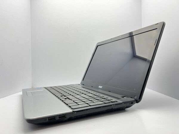Ноутбук Б-клас Acer Aspire ES1-531 / 15.6" (1366x768) TN / Intel Pentium B960 (2 ядра по 2.2 GHz) / 4 GB DDR3 / 128 GB SSD + 320 GB HDD / Intel HD Graphics / WebCam - Зображення 4
