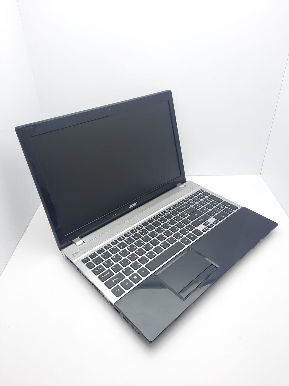 Ноутбук Б-клас Acer Aspire V3-531 / 15.6" (1366x768) TN / Intel Pentium B960 (2 ядра по 2.2 GHz) / 4 GB DDR3 / 500 GB HDD / Intel HD Graphics / WebCam - Зображення 3