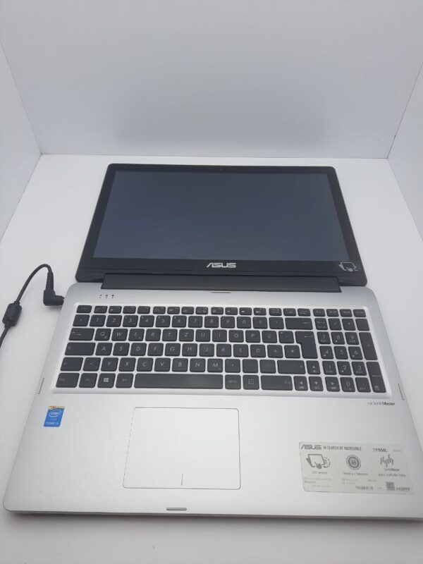 Ноутбук Б-клас Asus TP550L / 15.6" (1366x768) TN / Intel Core i5-4210U (2 (4) ядра по 1.7 - 2.7 GHz) / 4 GB DDR3 / 320 GB HDD / Intel HD Graphics 4400 / WebCam / АКБ не тримає - Зображення 3