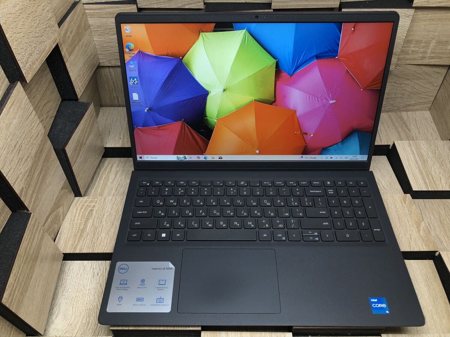 Ноутбук Б-клас Dell Inspiron 15 3511 / 15.6" (1920x1080) IPS Touch / Intel Core i5-1135G7 (4 (8) ядра по 4.2 GHz) / 8 GB DDR4 / 250 GB SSD / Intel UHD Graphics / WebCam / Windows 10 ліцензія - Зображення 2