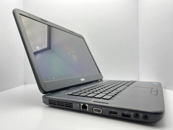 Ноутбук Б-клас Dell Inspiron N5050 / 15.6" (1366x768) TN / Intel Core i3-2370M (2 (4) ядра по 2.4 GHz) / 4 GB DDR3 / 1000 GB HDD / Intel HD Graphics 3000 / WebCam - Зображення 3