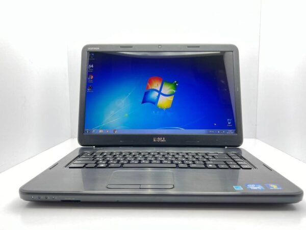 Ноутбук Б-клас Dell Inspiron N5050 / 15.6" (1366x768) TN / Intel Core i3-2370M (2 (4) ядра по 2.4 GHz) / 4 GB DDR3 / 1000 GB HDD / Intel HD Graphics 3000 / WebCam - Зображення 2