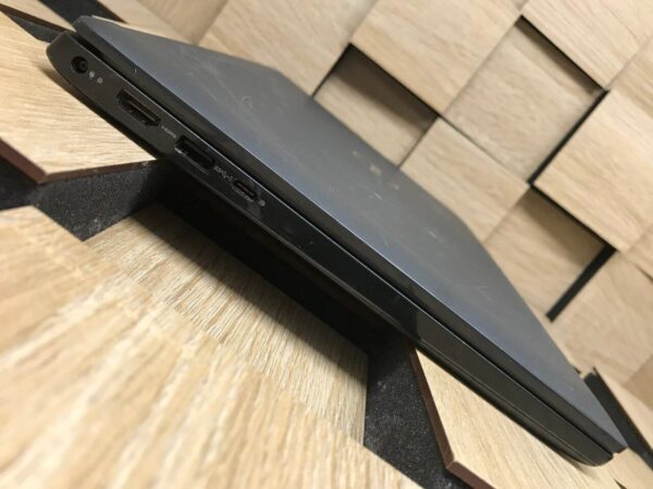 Ноутбук Б-клас Dell Latitude 3420 / 14" (1920x1080) IPS Touch / Intel Core i3-1115G4 (2 (4) ядра по 4.1 GHz) / 8 GB DDR4 / 256 GB SSD / Intel Iris Xe Graphics / Windows 10 ліцензія - Зображення 5