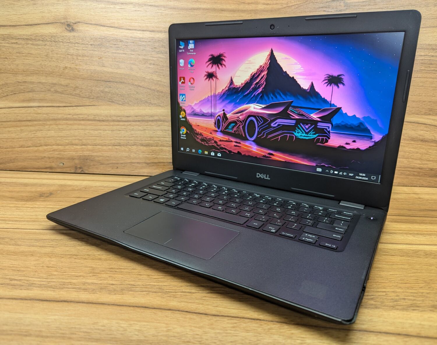 Ноутбук Б-клас Dell Latitude 3490 / 14" (1920x1080) IPS / Intel Core i5-8250U (4 (8) ядра по 1.6 - 3.4 GHz) / 16 GB DDR4 / 480 GB SSD / Intel UHD Graphics 620 / WebCam / Windows 10 - Зображення 6