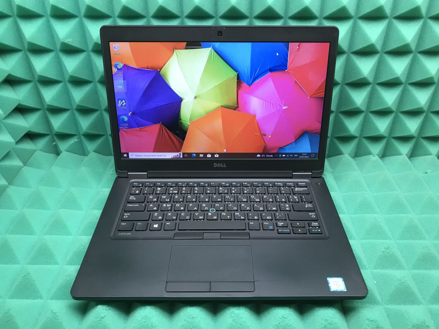 Ноутбук Б-клас Dell Latitude 5480 / 14" (1920x1080) IPS / Intel Core i5-6300U (2 (4) ядра по 2.4 - 3.0 GHz) / 8 GB DDR4 / 256 GB SSD M.2 / Intel HD Graphics 520 / WebCam / USB 3.1 / HDMI / Windows 10 ліцензія - Зображення 2