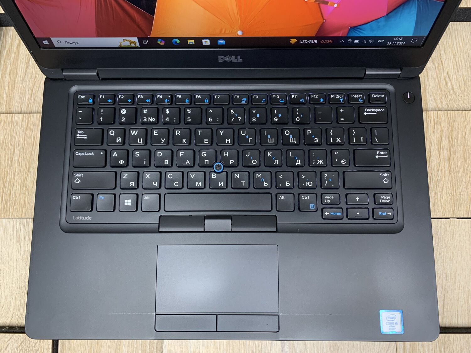 Ноутбук Б-клас Dell Latitude 5480 / 14" (1920x1080) IPS / Intel Core i5-6440HQ (4 ядра по 2.6 - 3.5 GHz) / 8 GB DDR4 / 180 GB SSD / Intel HD Graphics 530 / WebCam / HDMI - Зображення 4