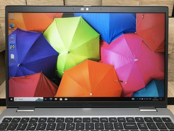 Ноутбук Б-клас Dell Latitude 5530 / 15.6" (1920x1080) IPS / Intel Core i5-1235U (10 (12) ядер по 1.3 - 4.4 GHz) / 16 GB DDR4 / 240 GB SSD M.2 / Intel Iris Xe Graphics / USB 3.2 / HDMI / Windows 10 ліцензія - Зображення 3