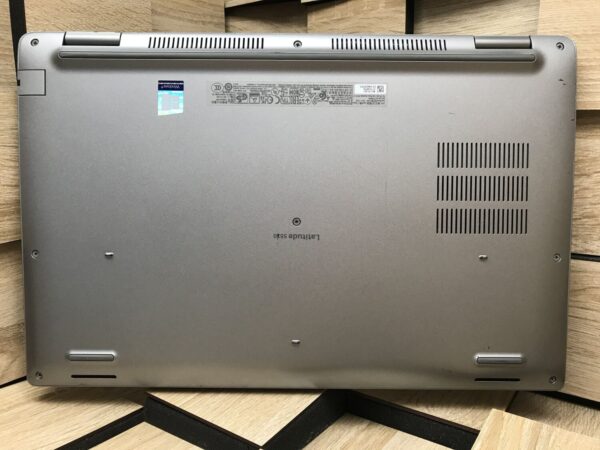 Ноутбук Б-клас Dell Latitude 5530 / 15.6" (1920x1080) IPS / Intel Core i5-1235U (10 (12) ядер по 1.3 - 4.4 GHz) / 16 GB DDR4 / 240 GB SSD M.2 / Intel Iris Xe Graphics / USB 3.2 / HDMI / Windows 10 ліцензія - Зображення 9