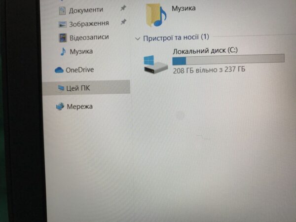 Ноутбук Б-клас Dell Latitude 5580 / 15.6" (1920x1080) IPS / Intel Core i5-6440HQ (4 ядра по 2.6 - 3.5 GHz) / 8 GB DDR4 / 256 GB SSD / Intel HD Graphics 530 / Fingerprint / HDMI / Windows 10 ліцензія - Зображення 11