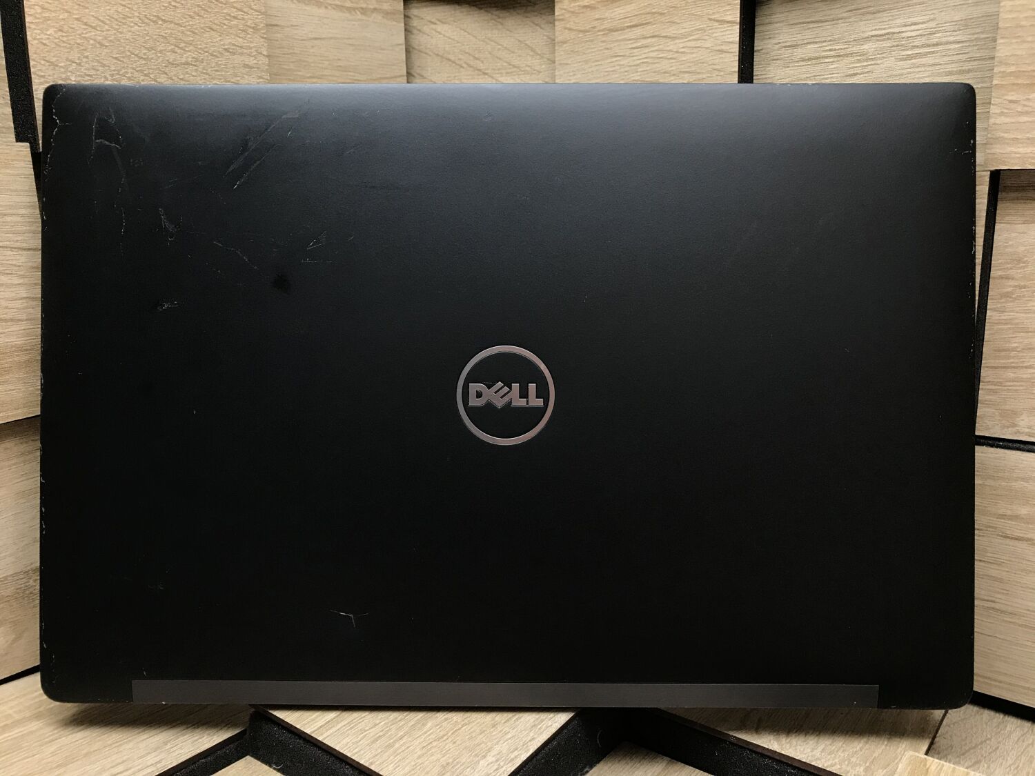 Ноутбук Б-клас Dell Latitude 7480 / 14" (1920x1080) IPS / Intel Core i7-7600U (2 (4) ядра по 2.8 - 3.9 GHz) / 8 GB DDR4 / 240 GB SSD M.2 / Intel HD Graphics 620 / WebCam - Зображення 9