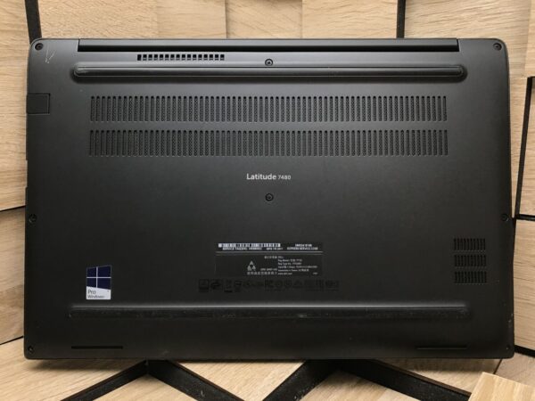 Ноутбук Б-клас Dell Latitude 7480 / 14" (2560x1440) IPS Touch / Intel Core i5-7300U (2 (4) ядра по 2.6 - 3.5 GHz) / 8 GB DDR4 / 256 GB SSD / Intel HD Graphics 620 / WebCam - Зображення 9
