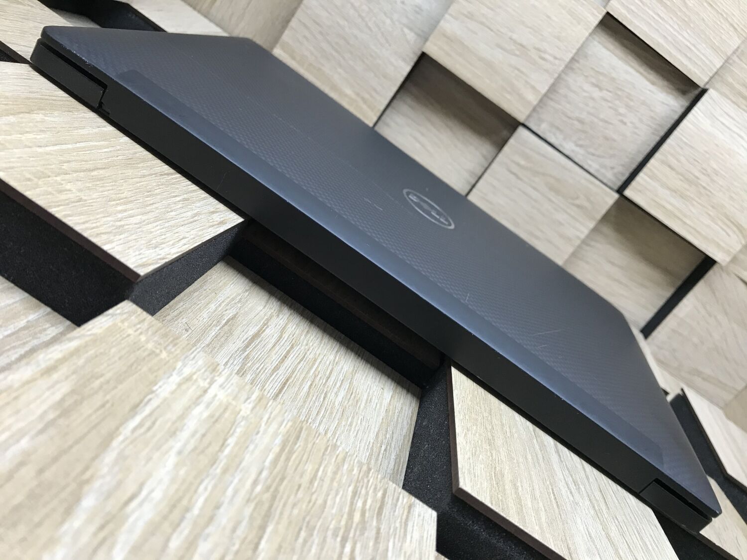 Ноутбук Б-клас Dell Latitude 7480 / 14" (2560x1440) IPS Touch / Intel Core i5-7300U (2 (4) ядра по 2.6 - 3.5 GHz) / 8 GB DDR4 / 256 GB SSD / Intel HD Graphics 620 / WebCam / HDMI - Зображення 6