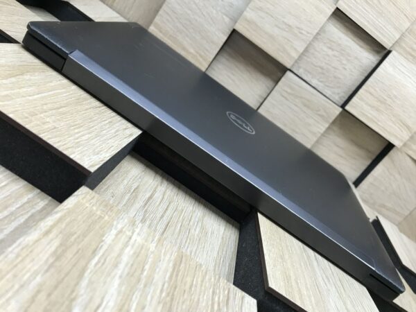 Ноутбук Б-клас Dell Latitude 7490 / 14" (1920x1080) IPS / Intel Core i5-7300U (2 (4) ядра по 2.6 - 3.5 GHz) / 8 GB DDR4 / 240 GB SSD M.2 / Intel HD Graphics 620 / WebCam / Fingerprint / HDMI - Зображення 9