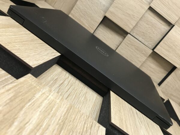 Ноутбук Б-клас Dell Latitude 7490 / 14" (1920x1080) IPS / Intel Core i5-8350U (4 (8) ядра по 1.7 - 3.6 GHz) / 8 GB DDR4 / 256 GB SSD M.2 / Intel UHD Graphics 620 / WebCam / USB 3.1 / HDMI - Зображення 7