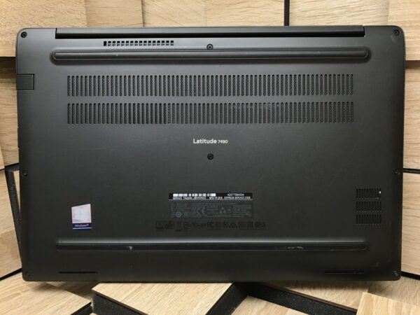 Ноутбук Б-клас Dell Latitude 7490 / 14" (1920x1080) IPS / Intel Core i5-8350U (4 (8) ядра по 1.7 - 3.6 GHz) / 8 GB DDR4 / 256 GB SSD M.2 / Intel UHD Graphics 620 / WebCam - Зображення 11