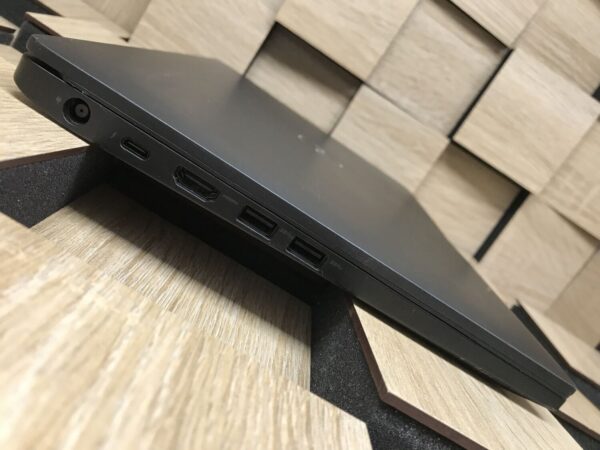 Ноутбук Б-клас Dell Latitude 7490 / 14" (1920x1080) IPS / Intel Core i5-8350U (4 (8) ядра по 1.7 - 3.6 GHz) / 8 GB DDR4 / 256 GB SSD M.2 / Intel UHD Graphics 620 / WebCam - Зображення 7