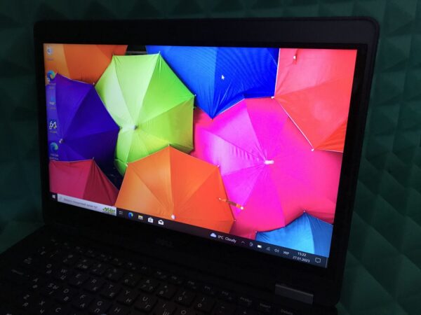 Ноутбук Б-клас Dell Latitude E5470 / 14" (1920x1080) IPS Touch / Intel Core i5-6300U (2 (4) ядра по 2.4 - 3.0 GHz) / 8 GB DDR4 / 240 GB SSD M.2 / Intel HD Graphics 520 / WebCam / HDMI / Windows 10 ліцензія - Зображення 3
