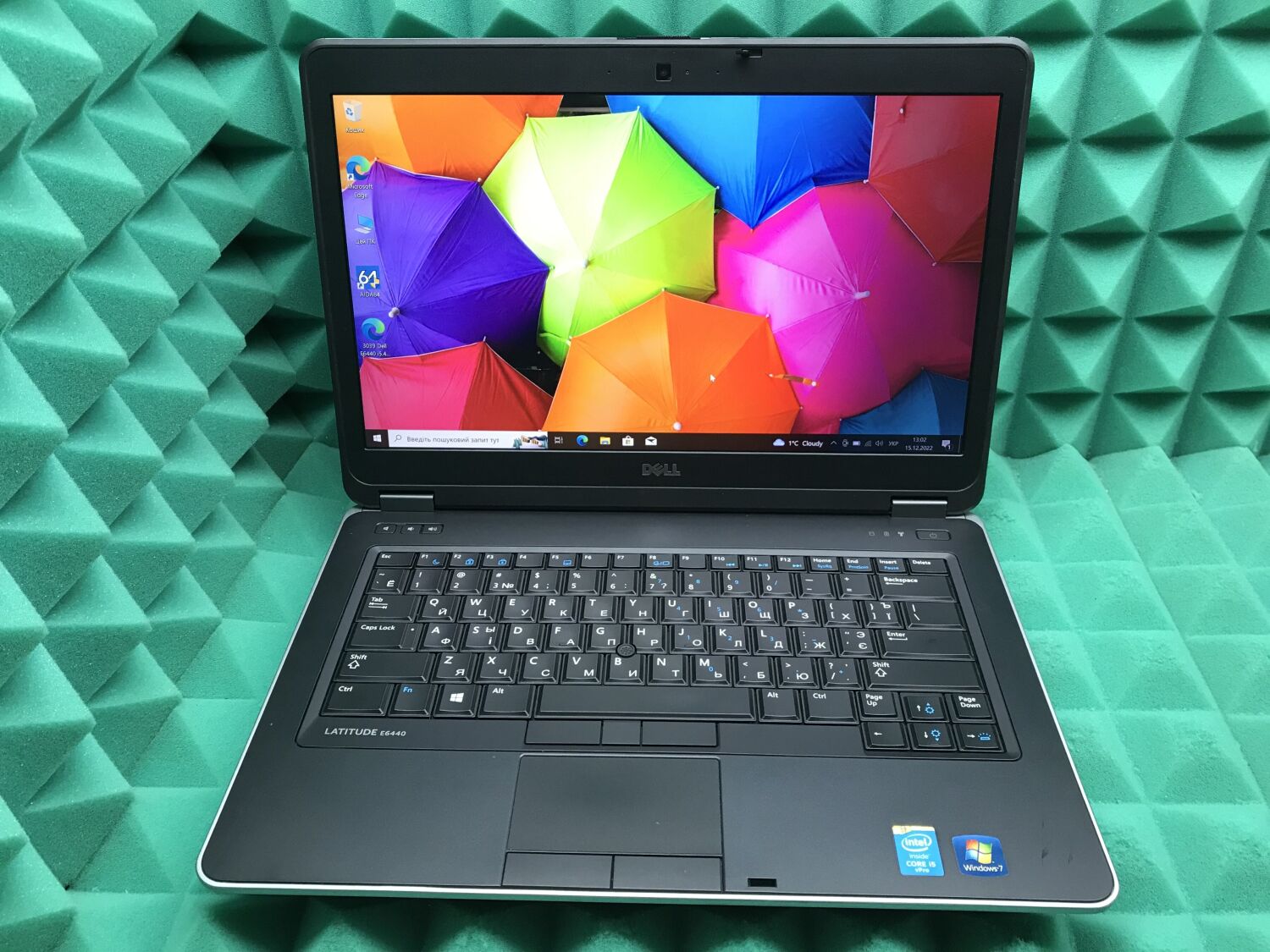 Ноутбук Б-клас Dell Latitude E6440 / 14" (1920x1080) IPS / Intel Core i5-4310M (2 (4) ядра по 2.7 - 3.4 GHz) / 4 GB DDR3 / 128 GB SSD / Intel HD Graphics 4600 / WebCam / DVD-RW / HDMI / Windows 10 ліцензія - Зображення 2