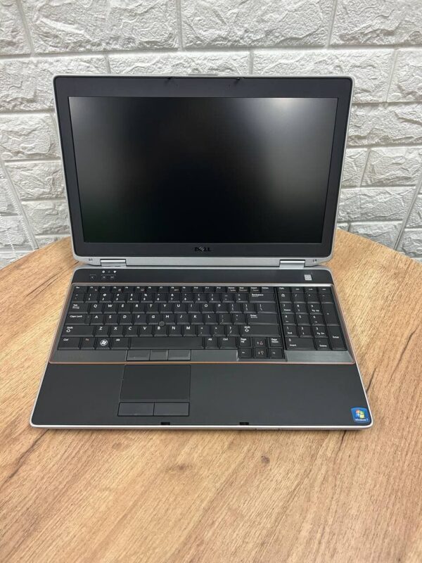 Ноутбук Б-клас Dell Latitude E6520 / 15.6" (1366x768) TN / Intel Core i5-2410M (2 (4) ядра по 2.3 - 2.9 GHz) / 4 GB DDR3 / 500 GB HDD / nVidia NVS 4200M, 1 GB GDDR3, 64-bit / HDMI - Зображення 6