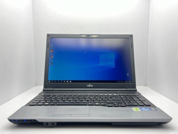 Ноутбук Б-клас Fujitsu Lifebook A532 / 15.6'' (1366x768) TN / Intel Core i5-3210M (2 (4) ядра по 2.5 - 3.1 GHz) / 4 GB DDR3 / 500 GB HDD / Intel HD Graphics 4000 / WebCam - Зображення 2