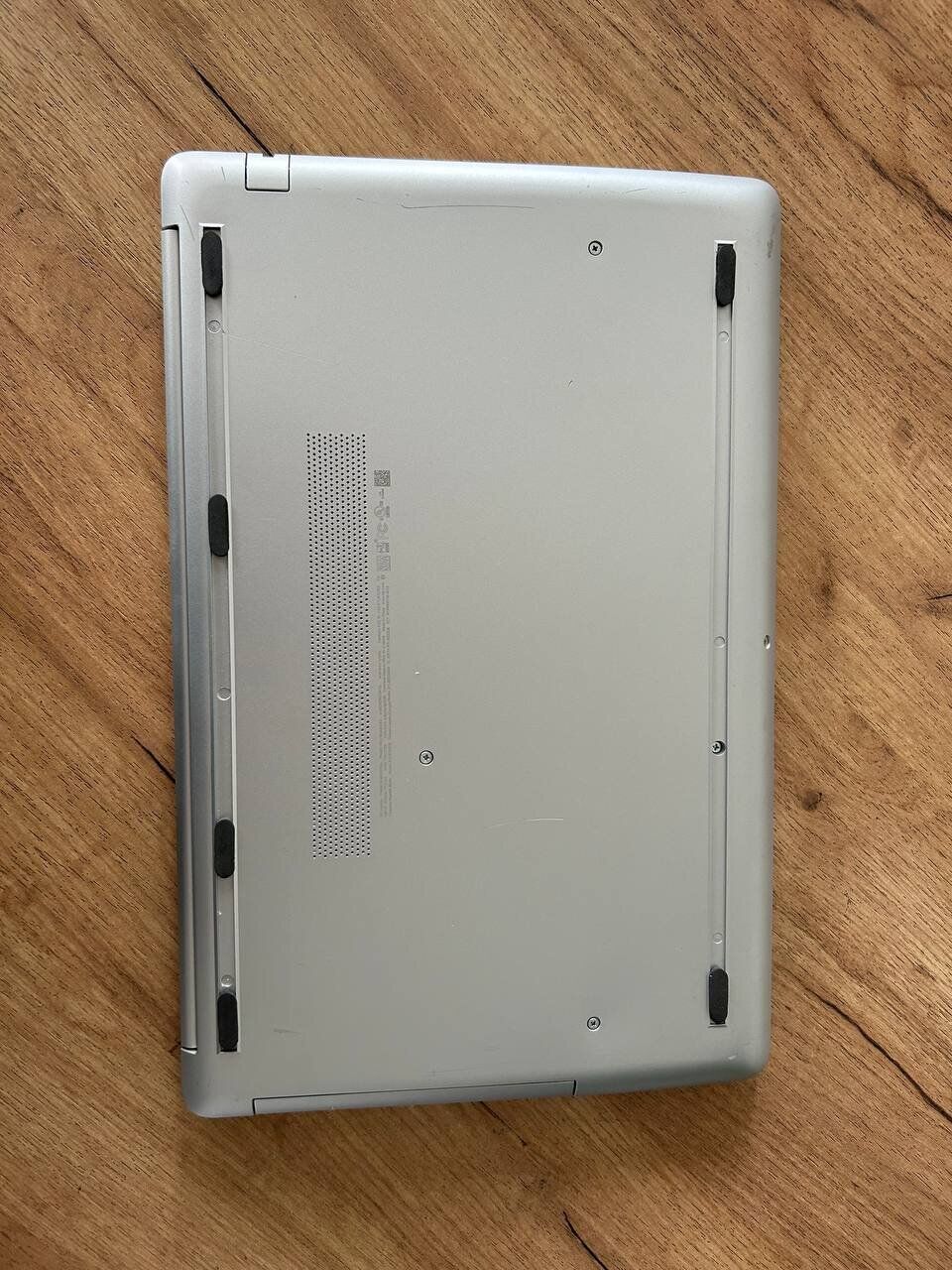 Ноутбук Б-клас HP 15-db0005dx / 15.6" (1366x768) TN Touch / AMD Ryzen 5 2500U (4 (8) ядра по 2.0 - 3.6 GHz) / 8 GB DDR4 / 128 GB SSD / AMD Radeon Vega 8 Graphics / WebCam / HDMI - Зображення 7