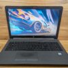 Ноутбук Б-класс HP 250 G7 / 15.6" (1366x768) TN / Intel Core i5-8265U (4 (8) ядра по 1.6 - 3.9 GHz) / 8 GB DDR4 / 256 GB SSD / Intel HD Graphics 620 / WebCam / Windows 10 - Зображення 2