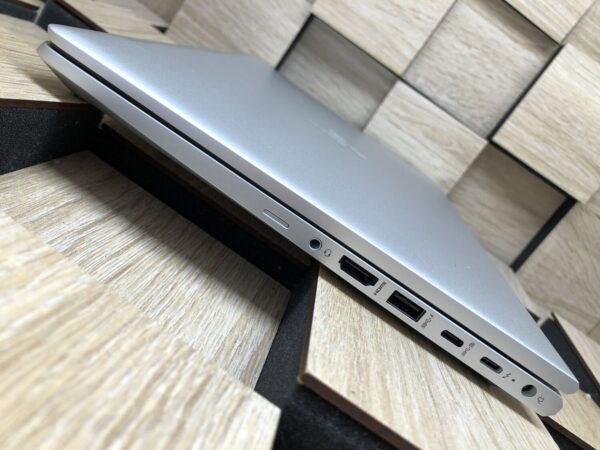 Ноутбук Б-клас HP EliteBook 640 G10 / 14" (1920x1080) IPS / Intel Core i5-1345U (10 (12) ядер по 1.2 - 4.7 GHz) / 16 GB DDR4 / 256 GB SSD M.2 / Intel Iris Xe Graphics / WebCam / USB4 / HDMI - Зображення 6