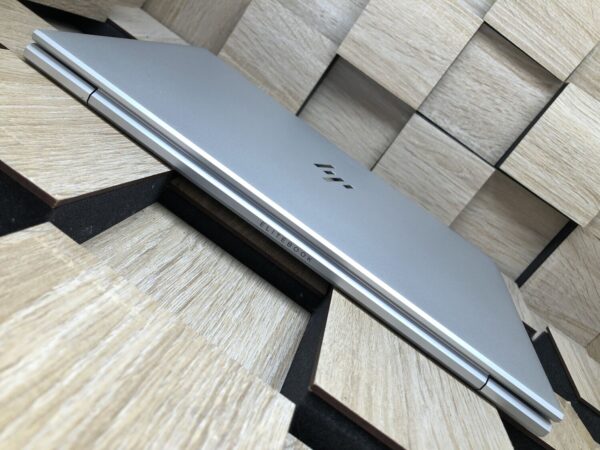Ноутбук Б-клас HP EliteBook 640 G10 / 14" (1920x1080) IPS / Intel Core i5-1345U (10 (12) ядер по 1.2 - 4.7 GHz) / 16 GB DDR4 / 256 GB SSD M.2 / Intel Iris Xe Graphics / WebCam / USB4 / HDMI - Зображення 7