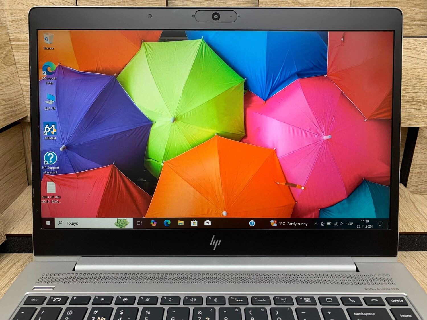 Ноутбук Б-клас HP EliteBook 840 G6 / 14" (1920x1080) IPS / Intel Core i5-8265U (4 (8) ядра по 1.6 - 3.9 GHz) / 8 GB DDR4 / 250 GB SSD M.2 / Intel UHD Graphics 620 / WebCam / HDMI - Зображення 3