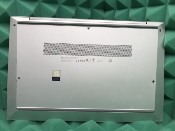 Ультрабук Б-клас HP EliteBook 840 G7 / 14" (1920x1080) IPS / Intel Core i5-10310U (4 (8) ядра по 1.7 - 4.4 GHz) / 16 GB DDR4 / 512 GB SSD M.2 / Intel UHD Graphics / WebCam / USB 3.1 / HDMI - Зображення 6