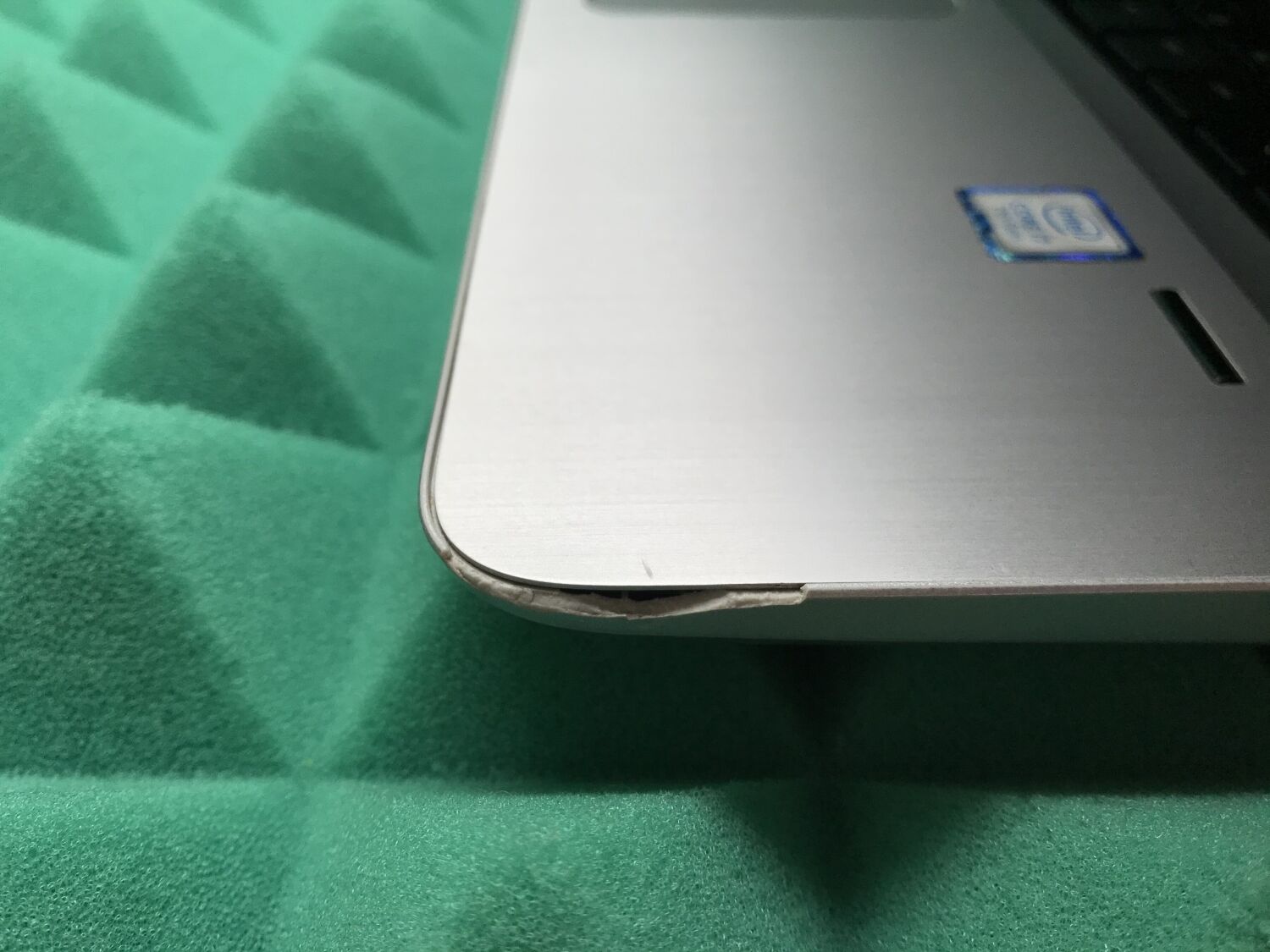 Ноутбук Б-клас HP ProBook 440 G4 / 14" (1920x1080) TN / Intel Core i7-7500U (2 (4) ядра по 2.7 - 3.5 GHz) / 8 GB DDR4 / 128 GB SSD / Intel HD Graphics 620 / WebCam / Fingerprint / HDMI - Зображення 10