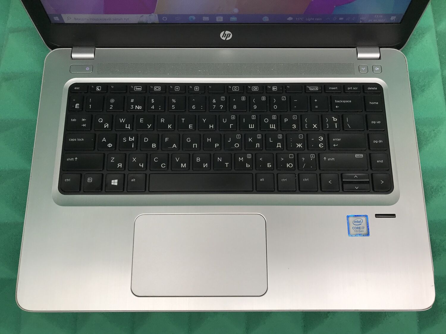 Ноутбук Б-клас HP ProBook 440 G4 / 14" (1920x1080) TN / Intel Core i7-7500U (2 (4) ядра по 2.7 - 3.5 GHz) / 8 GB DDR4 / 128 GB SSD / Intel HD Graphics 620 / WebCam / Fingerprint / HDMI - Зображення 4
