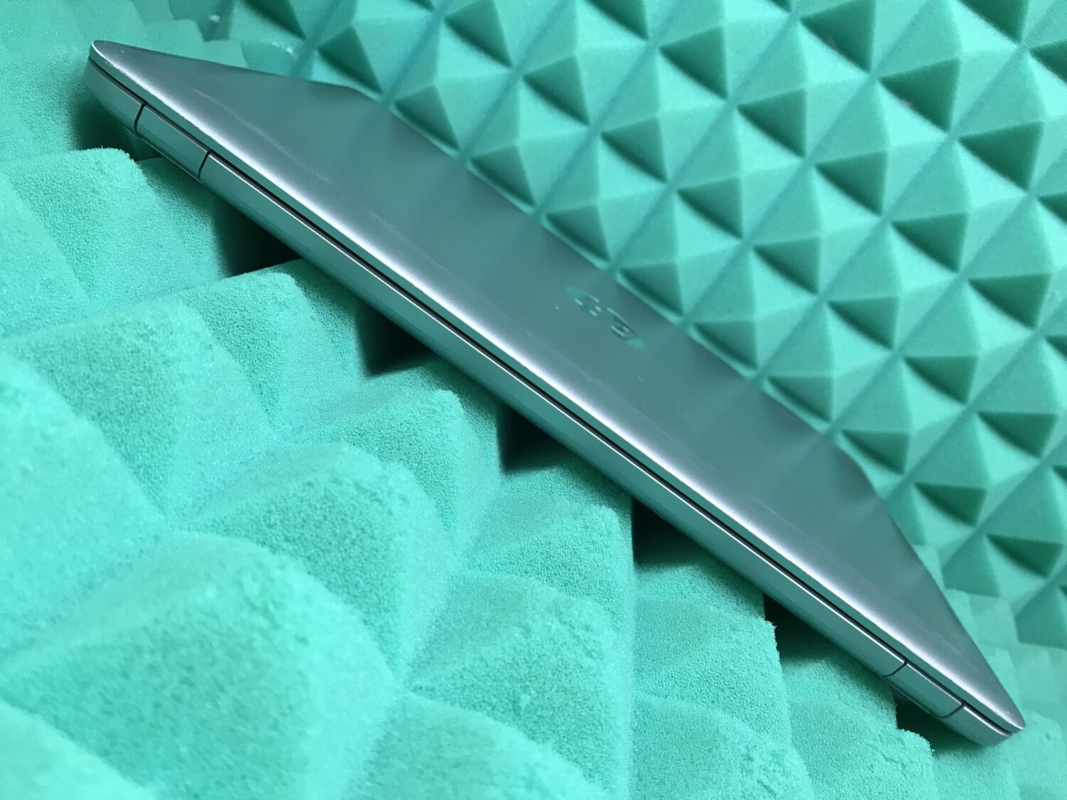 Ноутбук Б-клас HP ProBook 440 G4 / 14" (1920x1080) TN / Intel Core i7-7500U (2 (4) ядра по 2.7 - 3.5 GHz) / 8 GB DDR4 / 128 GB SSD / Intel HD Graphics 620 / WebCam / Fingerprint / HDMI - Зображення 9