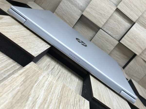 Ноутбук Б-клас HP ProBook 445 G7 / 14" (1920x1080) IPS / AMD Ryzen 7 4700U (8 ядер по 2.0 - 4.1 GHz) / 8 GB DDR4 / 256 GB SSD M.2 / AMD Radeon Graphics / WebCam / USB 3.1 / HDMI - Зображення 7