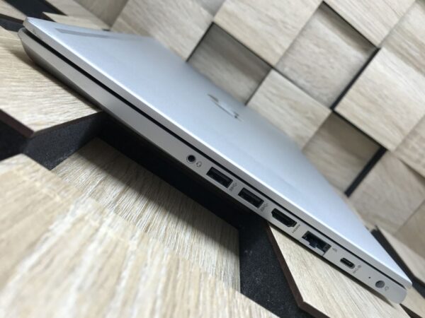 Ноутбук Б-клас HP ProBook 445 G7 / 14" (1920x1080) IPS / AMD Ryzen 7 4700U (8 ядер по 2.0 - 4.1 GHz) / 8 GB DDR4 / 256 GB SSD M.2 / AMD Radeon Graphics / WebCam / USB 3.1 / HDMI - Зображення 6