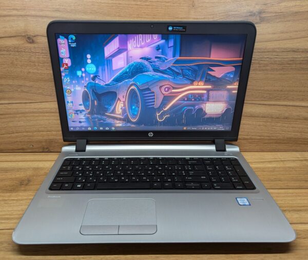 Ноутбук Б-клас HP ProBook 450 G3 / 15.6" (1366x768) TN / Intel Core i7-6500U (2 (4) ядра по 2.5 - 3.1 GHz) / 8 GB DDR3 / 240 GB SSD / AMD Radeon R7 M340, 2 GB DDR3, 64-bit / WebCam / Fingerprint / Windows 10 - Зображення 2