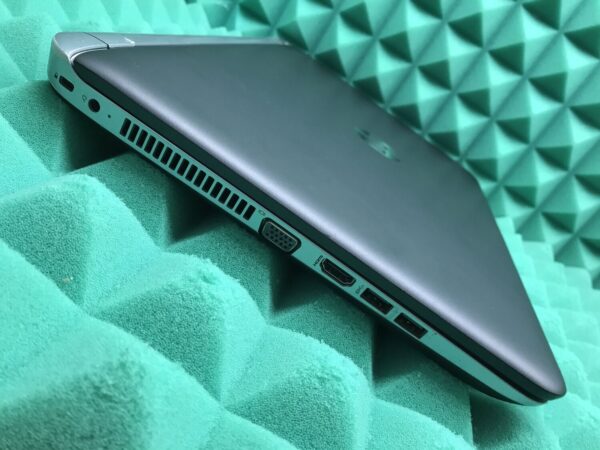 Ноутбук Б-клас HP ProBook 450 G3 / 15.6" (1366x768) TN Touch / Intel Core i5-6200U (2 (4) ядра по 2.3 - 2.8 GHz) / 4 GB DDR4 / 128 GB SSD / Intel HD Graphics 520 / WebCam / DVD-RW / HDMI - Зображення 7