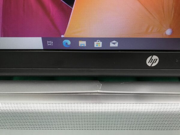 Ноутбук Б-клас HP ProBook 450 G3 / 15.6" (1920x1080) TN / Intel Core i5-6200U (2 (4) ядра по 2.3 - 2.8 GHz) / 8 GB DDR4 / 240 GB SSD / Intel HD Graphics 520 / WebCam / DVD-RW / HDMI - Зображення 12