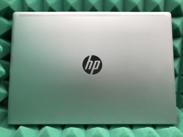 Ноутбук Б-клас HP ProBook 450 G6 / 15.6" (1366x768) TN / Intel Core i3-8145U (2 (4) ядра по 2.1 - 3.9 GHz) / 8 GB DDR4 / 250 GB SSD / Intel UHD Graphics 620 / WebCam / USB 3.1 / HDMI - Зображення 8