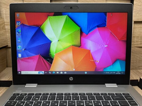 Ноутбук Б-клас HP Probook 640 G4 / 14" (1366x768) TN / Intel Core i5-7300U (2 (4) ядра по 2.6 - 3.5 GHz) / 8 GB DDR4 / 256 GB SSD / Intel HD Graphics 620 / WebCam / Fingerprint / HDMI - Зображення 3