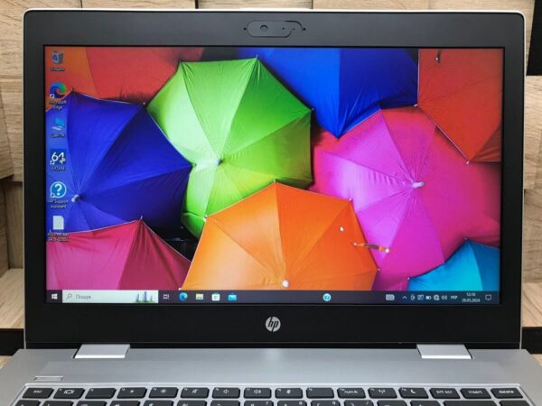 Ноутбук Б-клас HP Probook 640 G4 / 14" (1366x768) TN / Intel Core i5-8350U (4 (8) ядра по 1.7 - 3.6 GHz) / 8 GB DDR4 / 256 GB SSD M.2 / Intel UHD Graphics 620 / WebCam / Fingerprint - Зображення 3