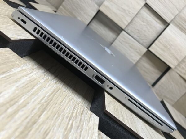 Ноутбук Б-клас HP Probook 640 G4 / 14" (1366x768) TN / Intel Core i5-8350U (4 (8) ядра по 1.7 - 3.6 GHz) / 8 GB DDR4 / 256 GB SSD M.2 / Intel UHD Graphics 620 / WebCam / Fingerprint / USB 3.1 / HDMI - Зображення 5