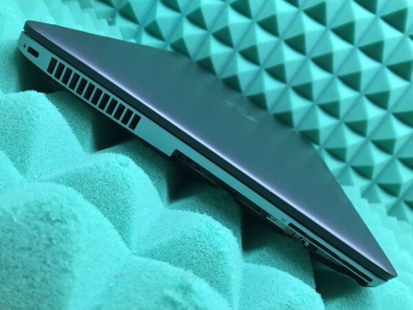 Ноутбук Б-клас HP ProBook 650 G2 / 15.6" (1366x768) TN / Intel Core i5-6200U (2 (4) ядра по 2.3 - 2.8 GHz) / 8 GB DDR4 / 250 GB SSD / Intel HD Graphics 520 / WebCam / DisplayPort - Зображення 5